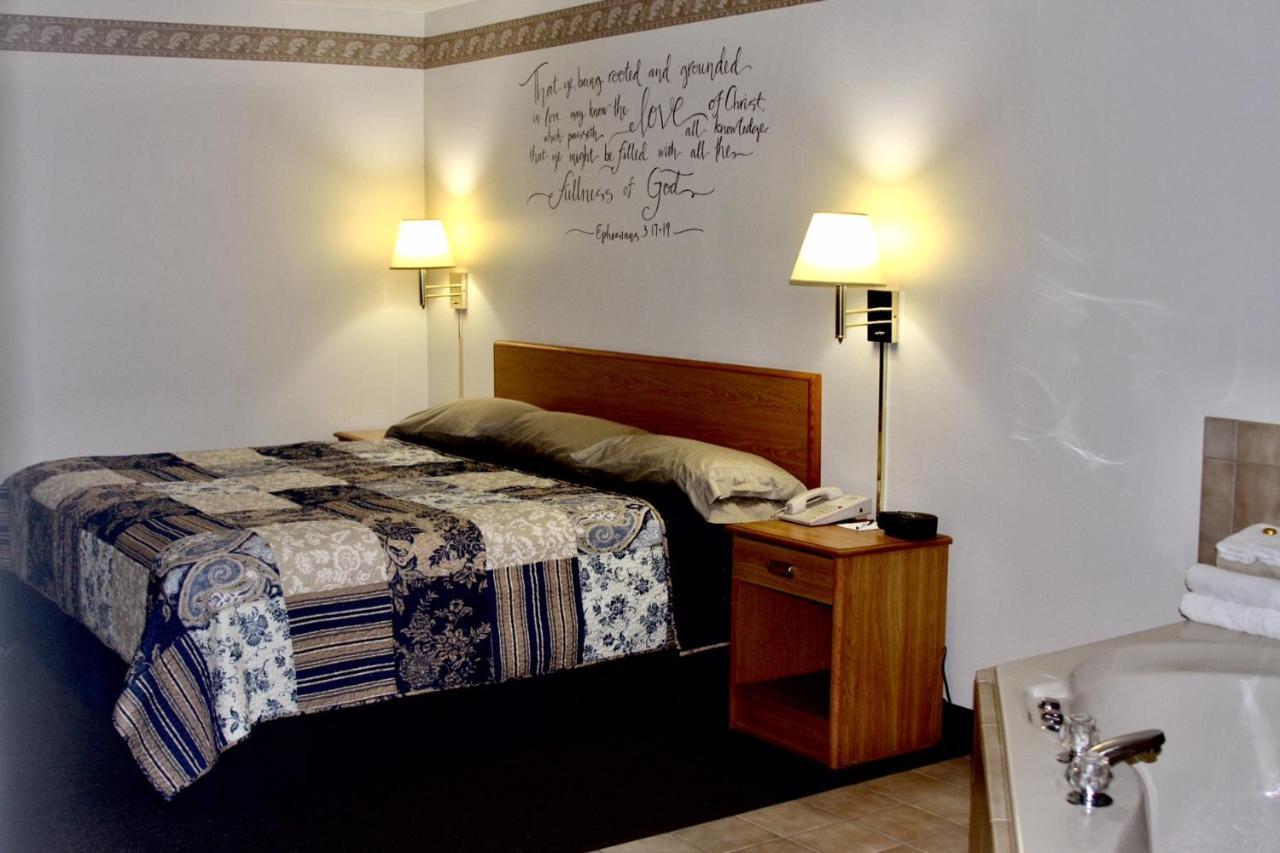 Dutch Country Inn Kalona المظهر الخارجي الصورة