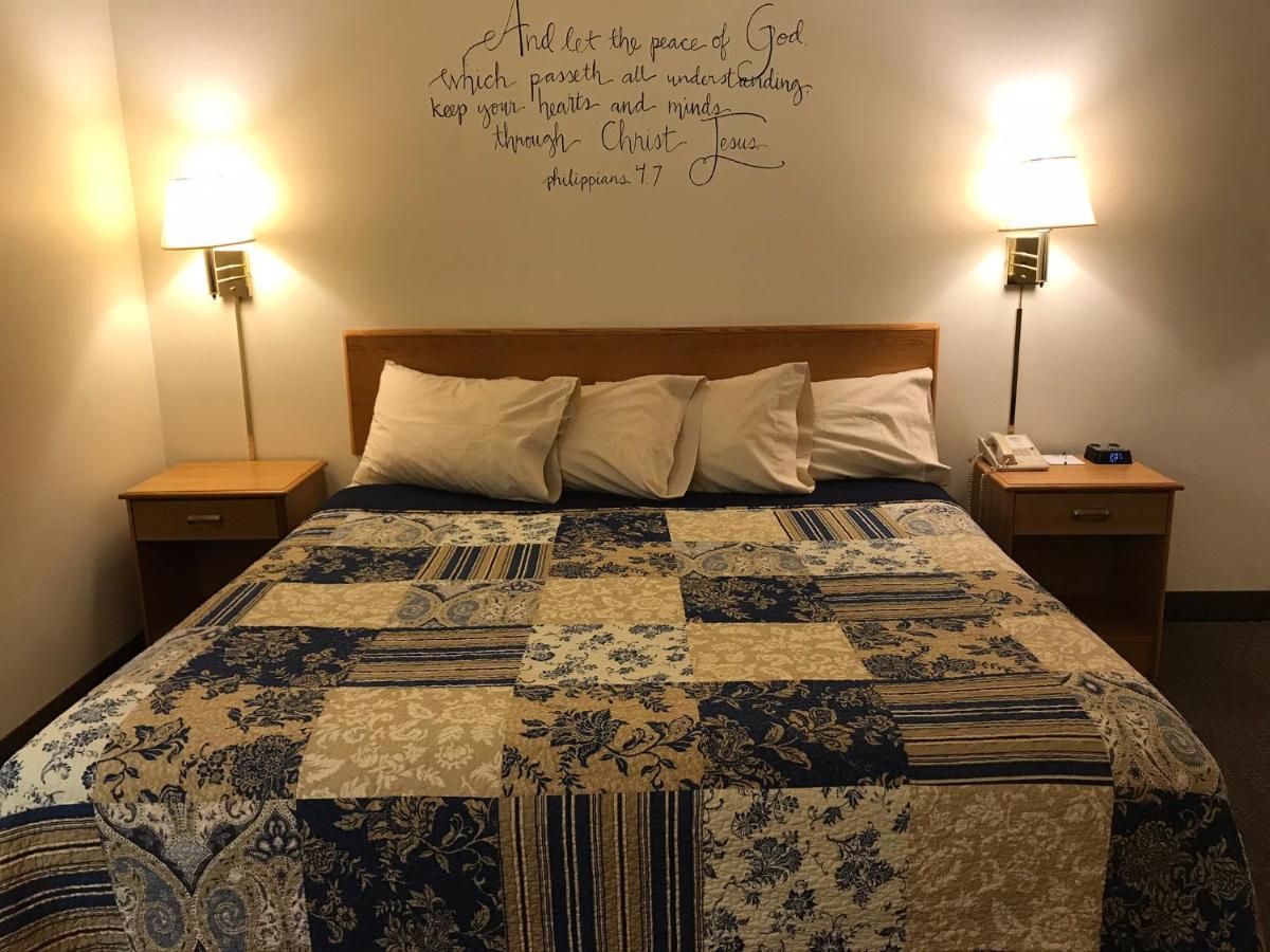 Dutch Country Inn Kalona المظهر الخارجي الصورة